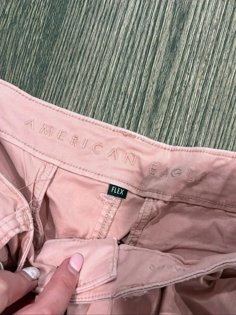 American Eagle Outfitters Men's Flex Flat Front Chino Shorts Salmon Pink Size 30